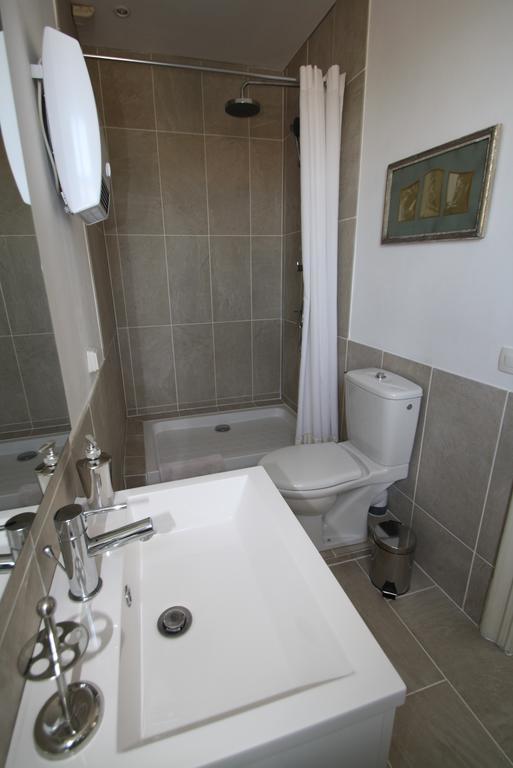 Thezan-des-Corbieres La Montaguteヴィラ 部屋 写真