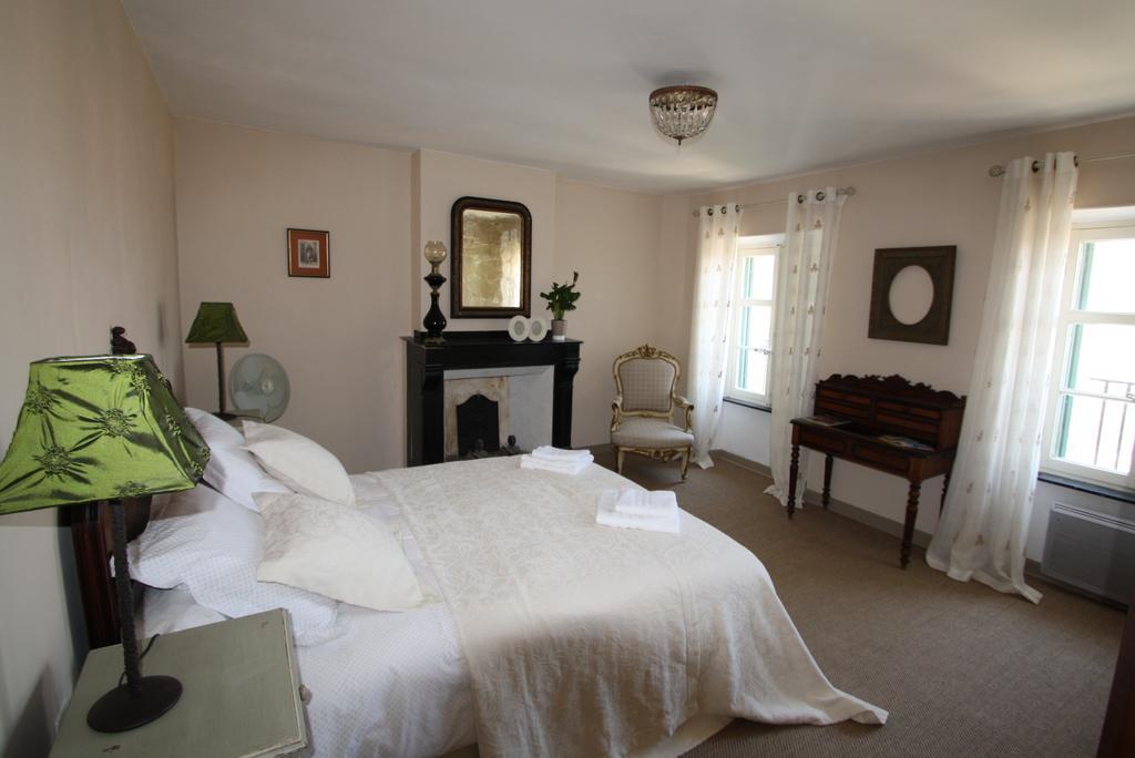 Thezan-des-Corbieres La Montaguteヴィラ 部屋 写真