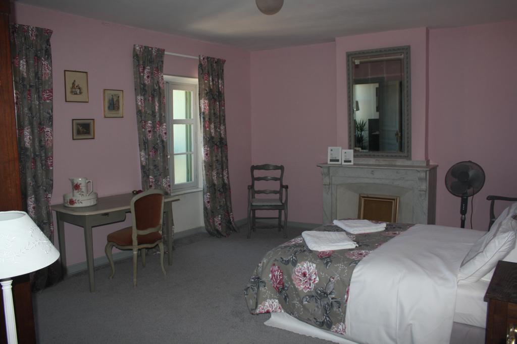 Thezan-des-Corbieres La Montaguteヴィラ 部屋 写真